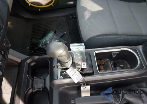 2021 Toyota Tacoma Trd Sport z USA, uszkodzony, nr VIN 3TMCZ5AN9MM435368